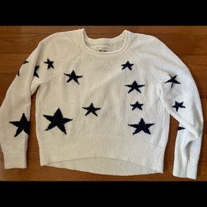 Lou & Grey Loft white sweater with blue stars